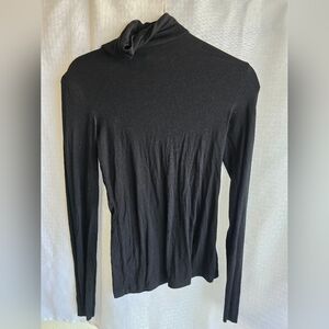Black Long Sleeve Turtleneck Top